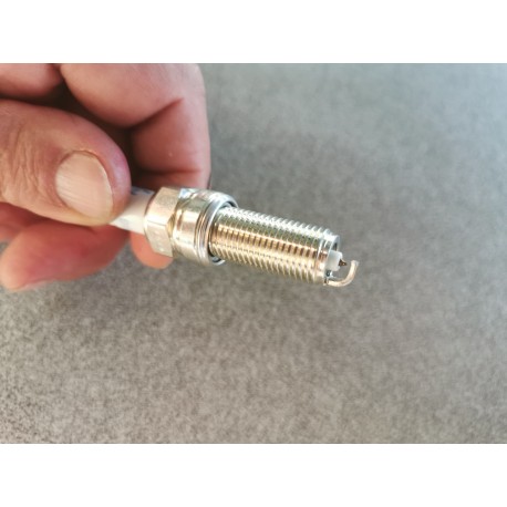 Candela accensione NGK 97168 ALFA-ROMEO CHRYSLER FIAT LANCIA